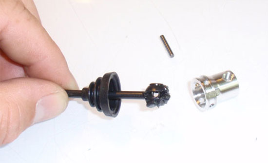 Team Associated RC8.2 Build Step 25