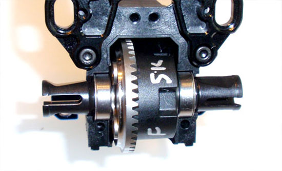 Team Associated RC8.2 Build Step 32