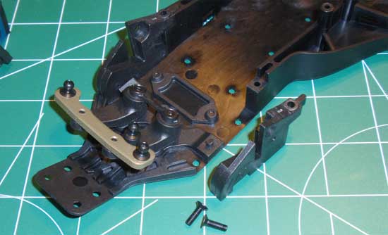 Team Durango DEST210R Build - Step 12