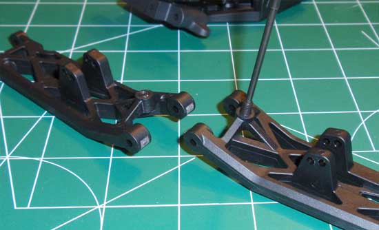 Team Durango DEST210R Build - Step 24