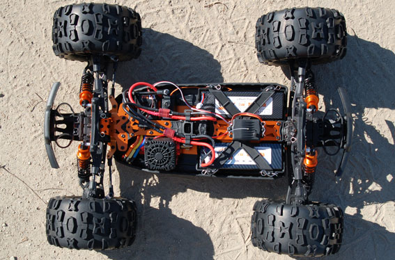 Review: DHK Maximus Chassis Shot Review: DHK Maximus Chassis Shot