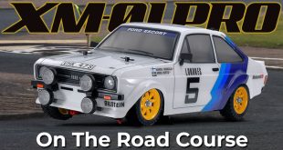 Video: Tamiyas XM-01 Pro on the Road Course!