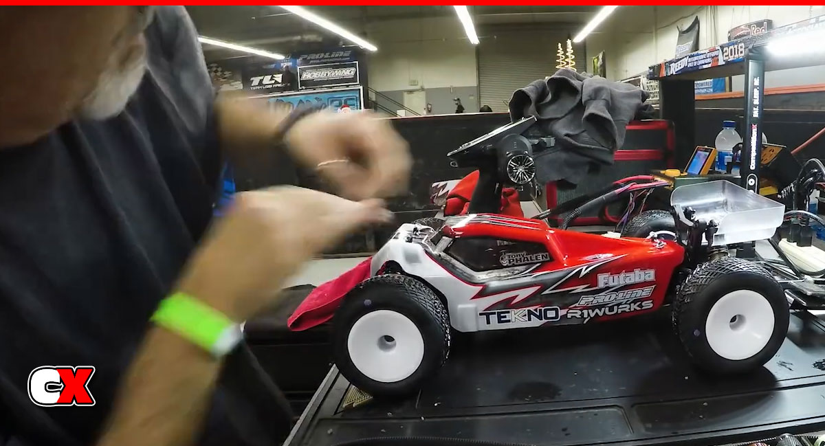 Review: Tekno RC ET410 4WD 1:10 Scale Race Truggy Review: Tekno RC ET410 4WD 1:10 Scale Race Truggy